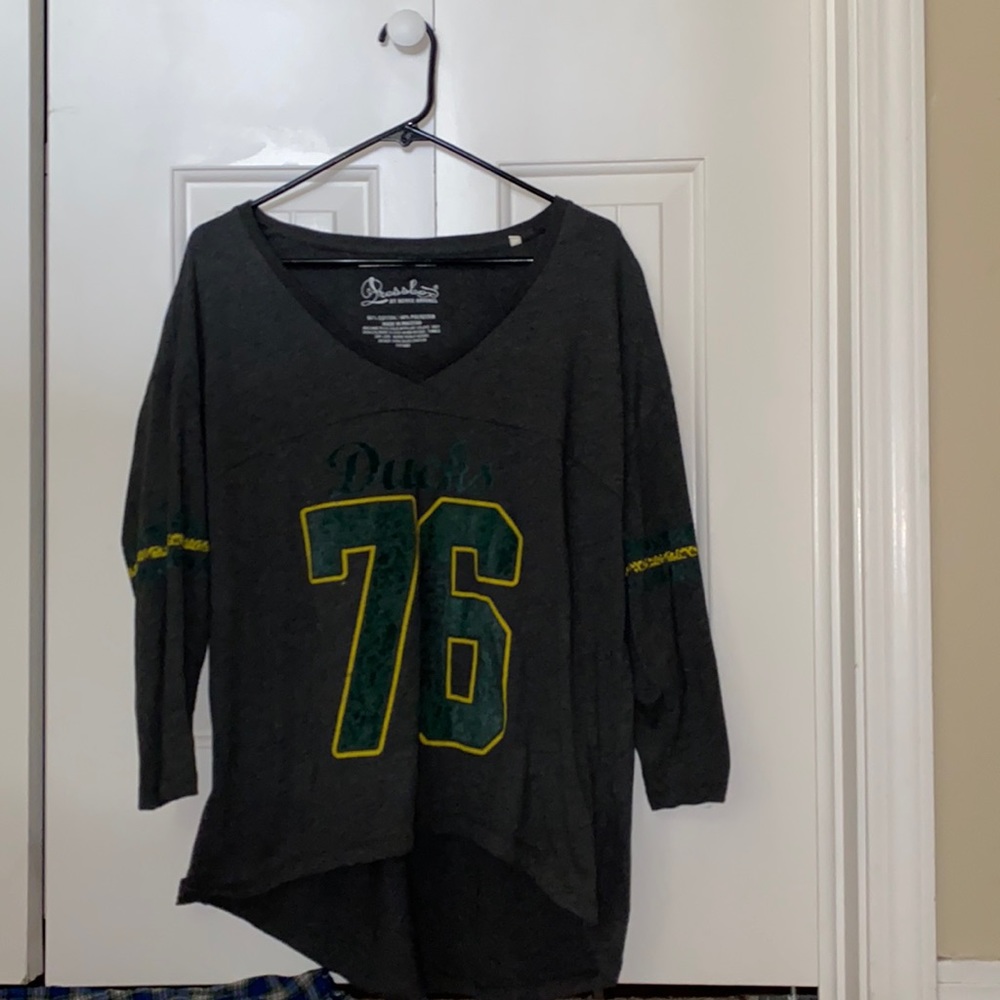 Oregon Ducks #76 shirt! SO SOFT super cute brand!